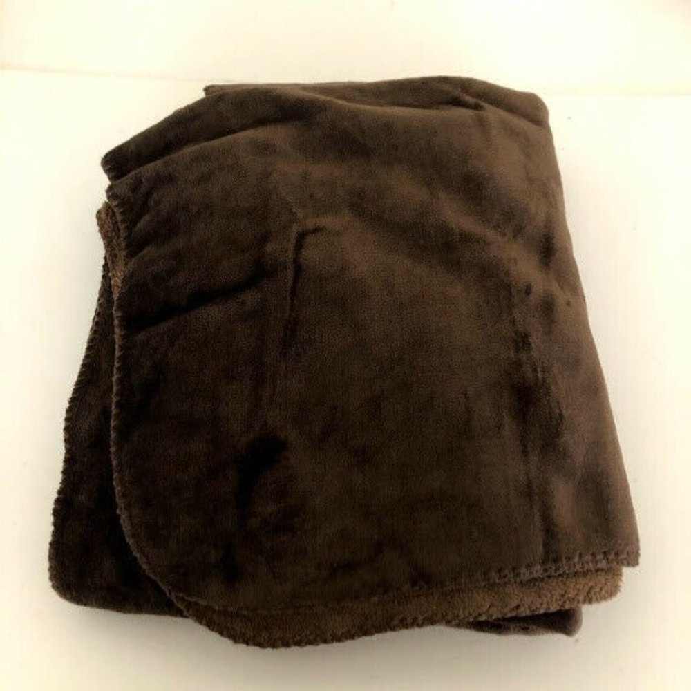 Fuzzy, Micro Plush Fleece Blanket, All Seasons
